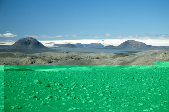 Blick auf dem Hágöngulon dahinter der Hofsjökull