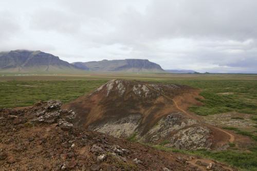 Aussicht von oben auf den kleineren Krater