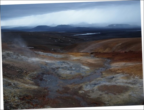 Einen regnerischen Tag am Hverahlið