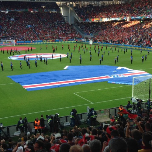 Da weiss die UEFA nicht einmal, in welchem Trikot gespielt wird...